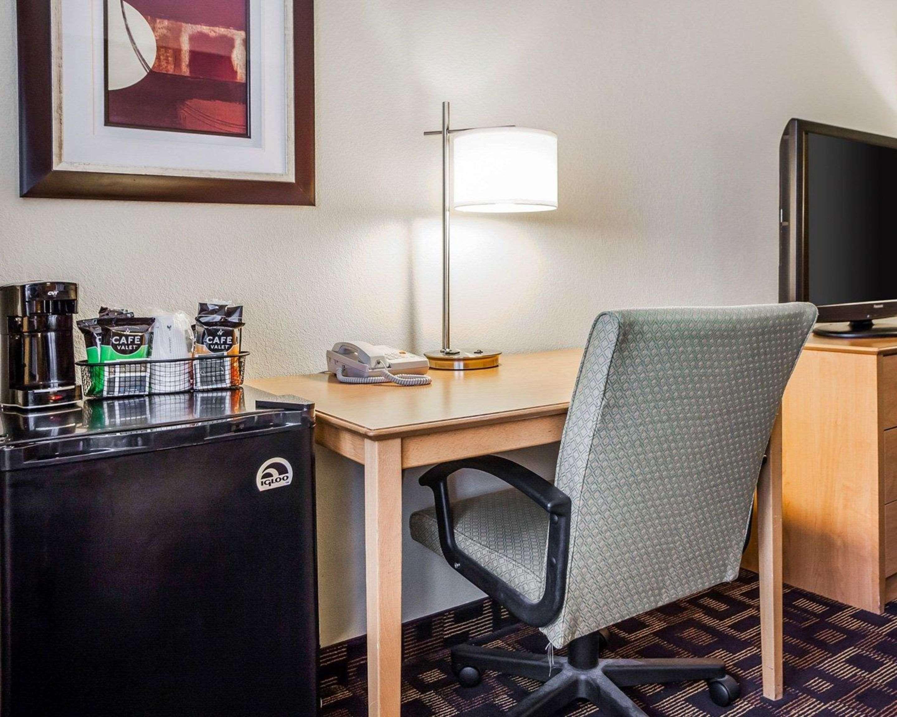 Quality Inn & Suites Des Moines Airport Luaran gambar